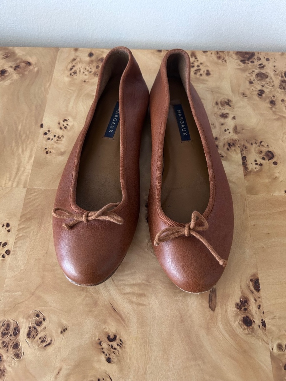 $280 Margaux The Demi Cognac Saddle Brown Leather Ballet Flats with Bow 38.5 C